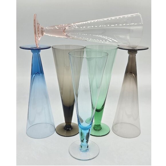 Vintage MCM Multi Colour blown glass Set of 6 Champagne or Pilsner Glasses - Picture 3 of 7